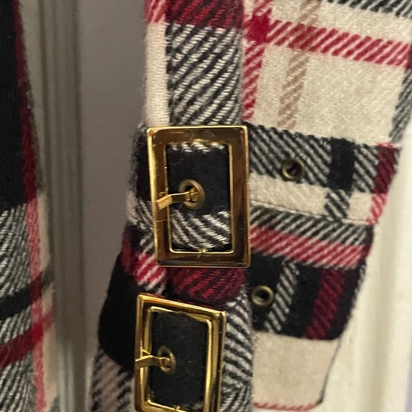 J.Lo Tartan Trench - Picture 3 of 8